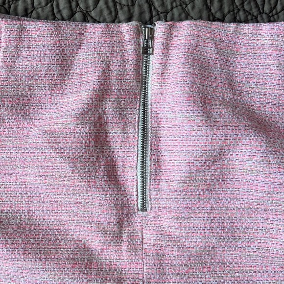 DISCOUNTED SHIPPING 📦 Wilfred mini skirt - Picture 4 of 8